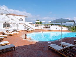 Hotel Pedra Santa