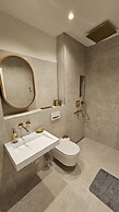 Luxus Neubau 170m2 Loft mit Pool Garten