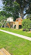 Luxus Neubau 170m2 Loft mit Pool Garten