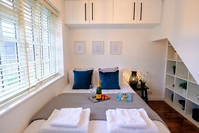Riverwalk Apartment North