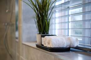 Riverwalk Apartment North