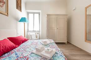 Sanzanobi Apartment