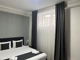 Urban Hotel