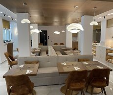 Ethereal White Resort Hotel & Spa - Adults Only