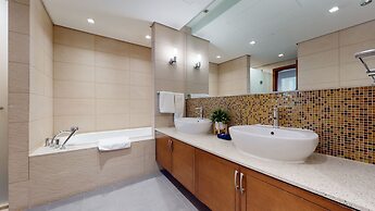 Marina Residence 1004