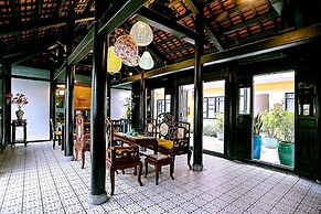Hoi An Town Home Resort