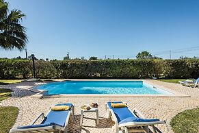 Villa Rodrigues Com Piscina and air Cond