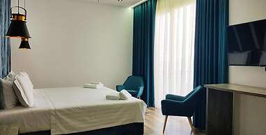 Asi Rooftop Hotel