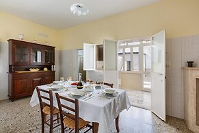 3232 Casa di Pino by Barbarhouse