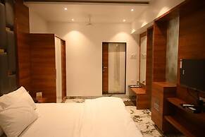 HOTEL PRIME SQUARE
