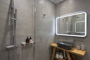 AKRI Suites Vourvoulos