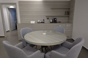 ZETT HOTEL