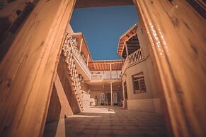Oqilanur Guest House