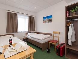 Win Budget B&B