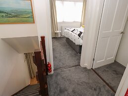 Lynton House