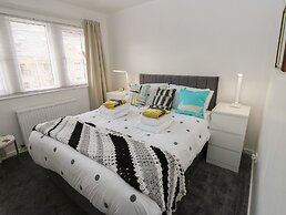Lynton House
