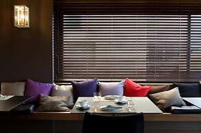 HOTEL SALUS
