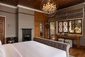 The Bellwood Manor