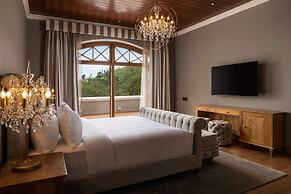 The Bellwood Manor