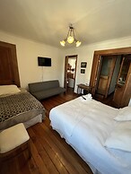 Conchita Flores B&B