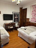 Conchita Flores B&B
