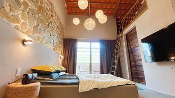 YLUNA Boutiquestay