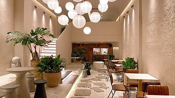 YLUNA Boutiquestay