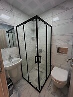 Jest Otel