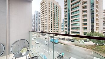 Euro Residences 206
