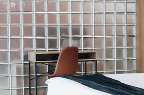 Urban Apartments 17 Executive Suits