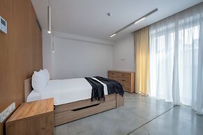Urban Apartments 17 Executive Suits