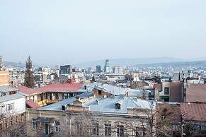 Urban Apartments 17 Executive Suits