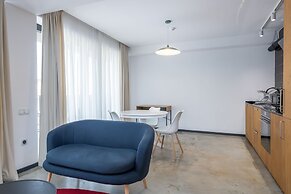 Urban Apartments 17 Executive Suits