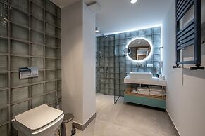Urban Apartments 17 Executive Suits