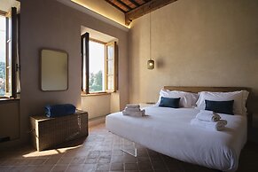 Badia Giulia Prestigious Historical B&B