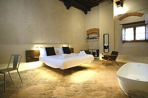 Badia Giulia Prestigious Historical B&B