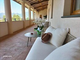 Badia Giulia Prestigious Historical B&B