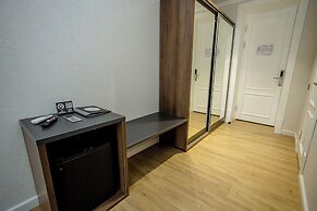WELLFORT HOTEL