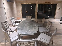 WELLFORT HOTEL