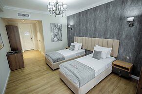 WELLFORT HOTEL