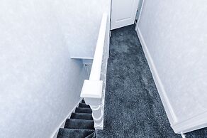Stunning Three Bed House in Bradford