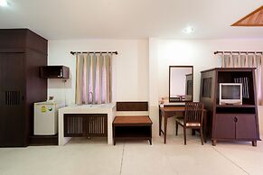 East Sea Paradise Hotel