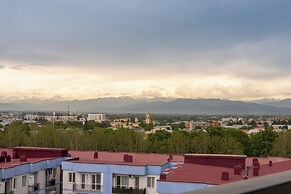 Gori Apartments