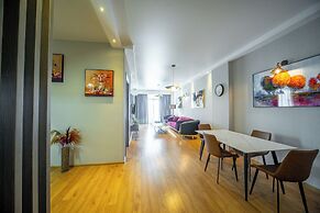 Gori Apartments