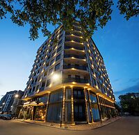 Gori Apartments