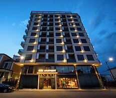 Gori Apartments