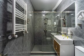 Gori Apartments