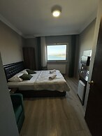 Ganita Life Hotel
