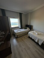 Ganita Life Hotel