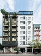 Aui Hotel